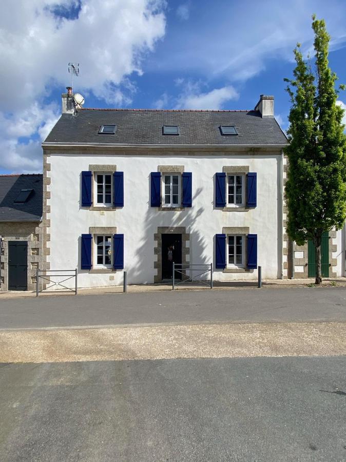 Charmante Maison Au Port De Sainte Marine Комбри Экстерьер фото